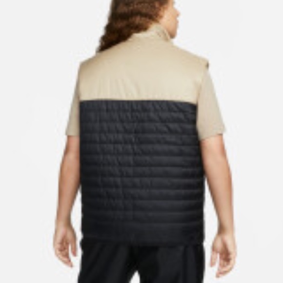 NIKE Therma sleeveless jacket Black - Picture 2 of 5